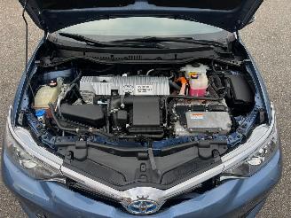Toyota Auris Touring Sports 1.8 Hybrid 99pk aut Executive - facelift - camera - clima - cruise - privacy glass - licht + regensensor picture 80