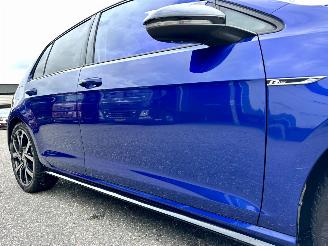 Volkswagen Golf 1.5 TSI is 150pk aut + f1 R-Line 5drs - pano - virtual - 19 inch - keyless - front + line assist - carplay - kameleon tint picture 85