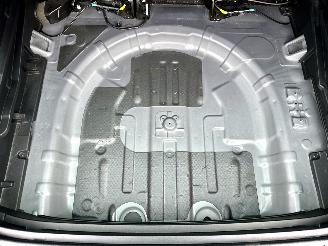 Kia Sportage Gereserveerd 1.6 T-GDi Hybrid 179pk aut + f1 DynamicPl.L - pano - nap - stuur + stoelverw v+a - front + line + side assist - 1e eig picture 13