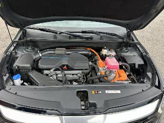 Kia Sportage Gereserveerd 1.6 T-GDi Hybrid 179pk aut + f1 DynamicPl.L - pano - nap - stuur + stoelverw v+a - front + line + side assist - 1e eig picture 78