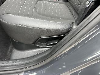 Kia Sportage Gereserveerd 1.6 T-GDi Hybrid 179pk aut + f1 DynamicPl.L - pano - nap - stuur + stoelverw v+a - front + line + side assist - 1e eig picture 45