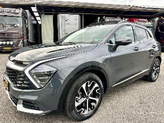 Kia Sportage Gereserveerd 1.6 T-GDi Hybrid 179pk aut + f1 DynamicPl.L - pano - nap - stuur + stoelverw v+a - front + line + side assist - 1e eig picture 2