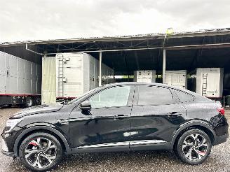 krockskadad bil auto Renault Arkana 1.6 E-Tech Hybrid 145pk 8-traps aut RS-Line - cam - carbon - leer - keyless - stuurverw - front + line + side assist 2022/1