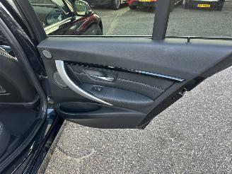 BMW 3-serie Touring 320d 163pk aut High Executive - nap - alarm - leer - elektr trekh + klep - harman/kardon picture 55
