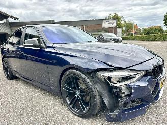 BMW 3-serie 328i xDrive 245pk aut + f1 M-Sport Ed High Exe - schuifdak - stuurverw - stoelverw v+a - Hud - keyless entry + start picture 3