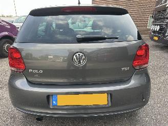 Volkswagen Polo Gereserveerd 1.2 TSI 105pk 6-bak Highline 5drs - 75dkm nap - clima + cruise contr - lmv - 4x elektr ramen - privacy glass picture 79