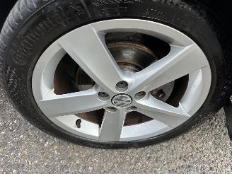 Volkswagen Polo Gereserveerd 1.2 TSI 105pk 6-bak Highline 5drs - 75dkm nap - clima + cruise contr - lmv - 4x elektr ramen - privacy glass picture 62