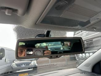 Volkswagen Polo Gereserveerd 1.2 TSI 105pk 6-bak Highline 5drs - 75dkm nap - clima + cruise contr - lmv - 4x elektr ramen - privacy glass picture 14