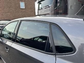 Volkswagen Polo Gereserveerd 1.2 TSI 105pk 6-bak Highline 5drs - 75dkm nap - clima + cruise contr - lmv - 4x elektr ramen - privacy glass picture 65