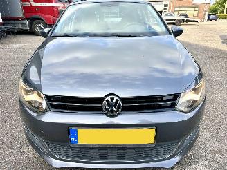 Volkswagen Polo Gereserveerd 1.2 TSI 105pk 6-bak Highline 5drs - 75dkm nap - clima + cruise contr - lmv - 4x elektr ramen - privacy glass picture 80
