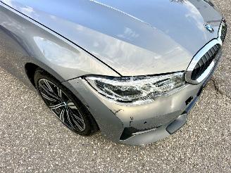 BMW 3-serie 320d 190pk aut + f1 xDrive High Exe sedan - schuifdak - harman/k - head up - keyless - 360cam - stuurverw picture 109