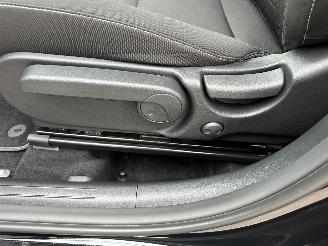 Hyundai Kona 1.6 GDI Hybrid Comfort Smart - nap - 1e eig - nav - cam - keyless - front + line + side assist - stuurverw picture 50
