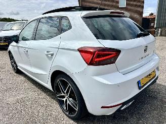 Seat Ibiza 1.0 TSI 95pk FR 5drs - pano - beats - camera - keyless entry + start - front assist - navi - pdc v+a picture 5