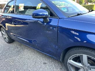 Audi A1 1.2 TFSI Turbo ProLine Sport - pano - xenon - navi - stoelverw - clima - pdc v+a - 17 inch lmv picture 13
