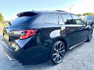 Toyota Corolla Touring Sports 2.0 Hybrid 184pk aut + f1 Executive - nap - pano - head up - keyless - front + line + side assist - kuipstoelen picture 4