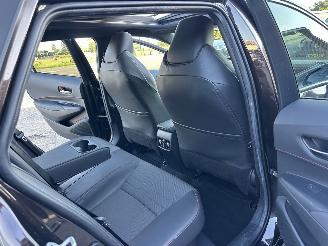 Toyota Corolla Touring Sports 2.0 Hybrid 184pk aut + f1 Executive - nap - pano - head up - keyless - front + line + side assist - kuipstoelen picture 60