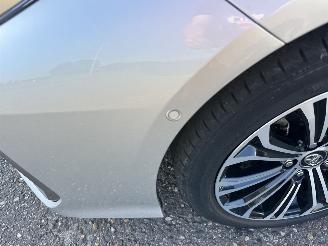 Toyota Corolla 1.8 Hybrid 148pk aut first edition sedan - navi - camera - stuurverw - keyless - front + line + side assist picture 100