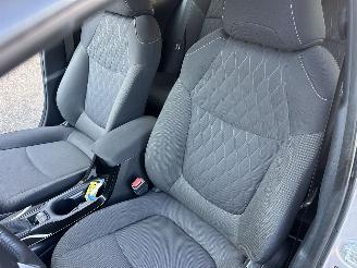Toyota Corolla 1.8 Hybrid 148pk aut first edition sedan - navi - camera - stuurverw - keyless - front + line + side assist picture 22