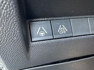 Peugeot e-208 EV 50kWh Aut 136pk GT-Line - navi - camera - carplay - virtual - sfeerverl - front + line + side assist - keyless picture 69