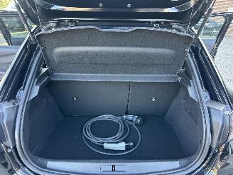 Peugeot e-208 EV 50kWh Aut 136pk GT-Line - navi - camera - carplay - virtual - sfeerverl - line + side assist - keyless picture 11