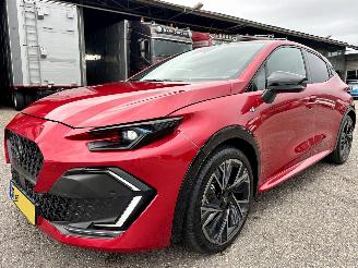 Renault Clio 1.8 Hybrid aut 160 esprit Alpine - nap - harman/kardon - 360cam - stuur + stoelverw - front + line + side assist picture 2