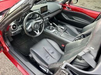 Mazda MX-5 Gereserveerd cabrio 1.5 SkyActiv-G 131pk 6-bak GT-M - bose - navi - leer - stoelverw - pdc - clima - cruise - keyless picture 19