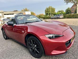 Mazda MX-5 Gereserveerd cabrio 1.5 SkyActiv-G 131pk 6-bak GT-M - bose - navi - leer - stoelverw - pdc - clima - cruise - keyless picture 4