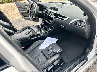 BMW 1-serie 120i 184pk aut M-Sport Shadow Ed - nap - schuifdak - leer - zwarte hemel - camera - pdc v+a picture 21