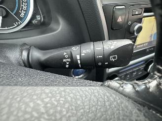 Toyota Auris Touring Sports Gereserveerd 1.8 Hybrid aut 123pk L.Pro Exe - nap - pano - xenon - navi - camera - keyless - bearlock - pdc v+a picture 41