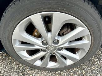 Toyota Auris Touring Sports Gereserveerd 1.8 Hybrid aut 123pk L.Pro Exe - nap - pano - xenon - navi - camera - keyless - bearlock - pdc v+a picture 74