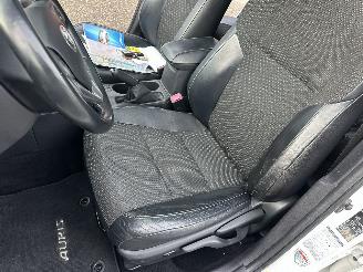 Toyota Auris Touring Sports Gereserveerd 1.8 Hybrid aut 123pk L.Pro Exe - nap - pano - xenon - navi - camera - keyless - bearlock - pdc v+a picture 24