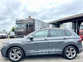 Schadeauto Volkswagen Tiguan 1.5 TSI R-Line 2022/8