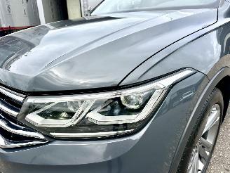 Volkswagen Tiguan 1.5 TSI 150pk aut + f1 R-Line - pano - virtual - stuurverw - leer + stoelverw - line + front + side + park assist picture 116