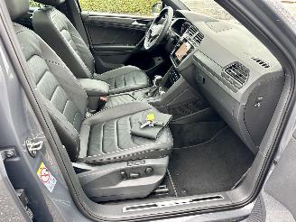 Volkswagen Tiguan 1.5 TSI 150pk aut + f1 R-Line - pano - virtual - stuurverw - leer + stoelverw - line + front + side + park assist picture 50