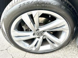 Volkswagen Tiguan 1.5 TSI 150pk aut + f1 R-Line - pano - virtual - stuurverw - leer + stoelverw - line + front + side + park assist picture 88