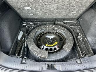 Ford Kuga 2.5 PHEV Plug-In Hybrid Aut 152pk ST-Line - pano - virtual - front + line + side + park assist - keyless picture 10