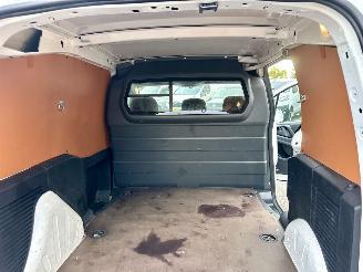 Peugeot Partner 120 1.6 BlueHDi 75pk euro.6 Premium - 136dkm nap - 3 pers - airco - cruise - klapdeuren - schuifdeur picture 52
