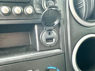 Peugeot Partner 120 1.6 BlueHDi 75pk euro.6 Premium - 136dkm nap - 3 pers - airco - cruise - klapdeuren - schuifdeur picture 36