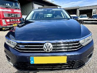 Volkswagen Passat 1.4 TSI GTE 156pk aut Highline variant - pano - massage - stoelverw - trekh - navi - front assist picture 75