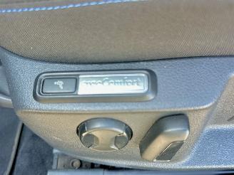Volkswagen Passat 1.4 TSI GTE 156pk aut Highline variant - pano - massage - stoelverw - trekh - navi - front assist picture 46
