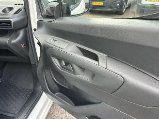 Opel Combo 1.5D 102pk 6-bak L2/H1 Edition - nap - 1e eig - 2x schuifdeur - klapdeuren - airco - cruise - pdc picture 37