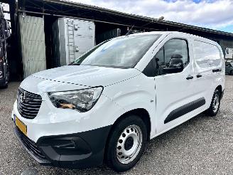 Opel Combo 1.5D 102pk 6-bak L2/H1 Edition - nap - 1e eig - 2x schuifdeur - klapdeuren - airco - cruise - pdc picture 3