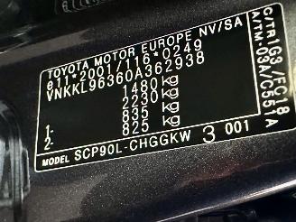 Toyota Yaris 1.3 VVT-I 87pk Sol MMT Automaat Follow me 5drs - navi - airco - bleutooth - 80dkm - elektr ramen v + spiegels picture 35