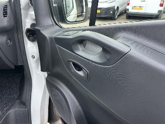 Renault Trafic 2.0 dCi 145pk 6-traps automaat T29 L1H1 Comfort 3pers - nap - 1e eig - 2x schuifdeur - navi - airco - cruise - pdc picture 43