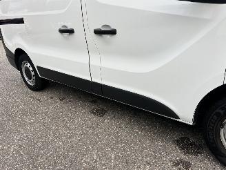 Renault Trafic 2.0 dCi 145pk 6-traps automaat T29 L1H1 Comfort 3pers - nap - 1e eig - 2x schuifdeur - navi - airco - cruise - pdc picture 70