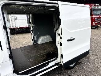 Renault Trafic 2.0 dCi 145pk 6-traps automaat T29 L1H1 Comfort 3pers - nap - 1e eig - 2x schuifdeur - navi - airco - cruise - pdc picture 30