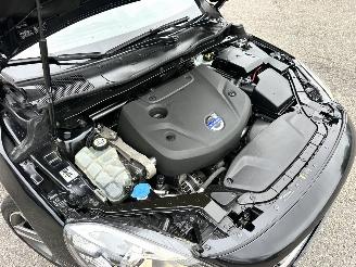 Volvo V-40 2.0 D4 230pk 6-bak R-Design - xenon - getuned - leer - navi - stoelverw - lmv - memory pakket picture 11