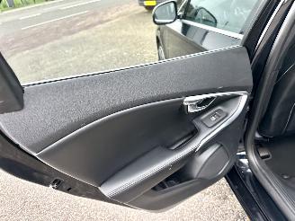 Volvo V-40 2.0 D4 230pk 6-bak R-Design - xenon - getuned - leer - navi - stoelverw - lmv - memory pakket picture 48