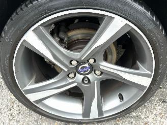 Volvo V-40 2.0 D4 230pk 6-bak R-Design - xenon - getuned - leer - navi - stoelverw - lmv - memory pakket picture 13