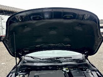 Volvo V-40 2.0 D4 230pk 6-bak R-Design - xenon - getuned - leer - navi - stoelverw - lmv - memory pakket picture 76